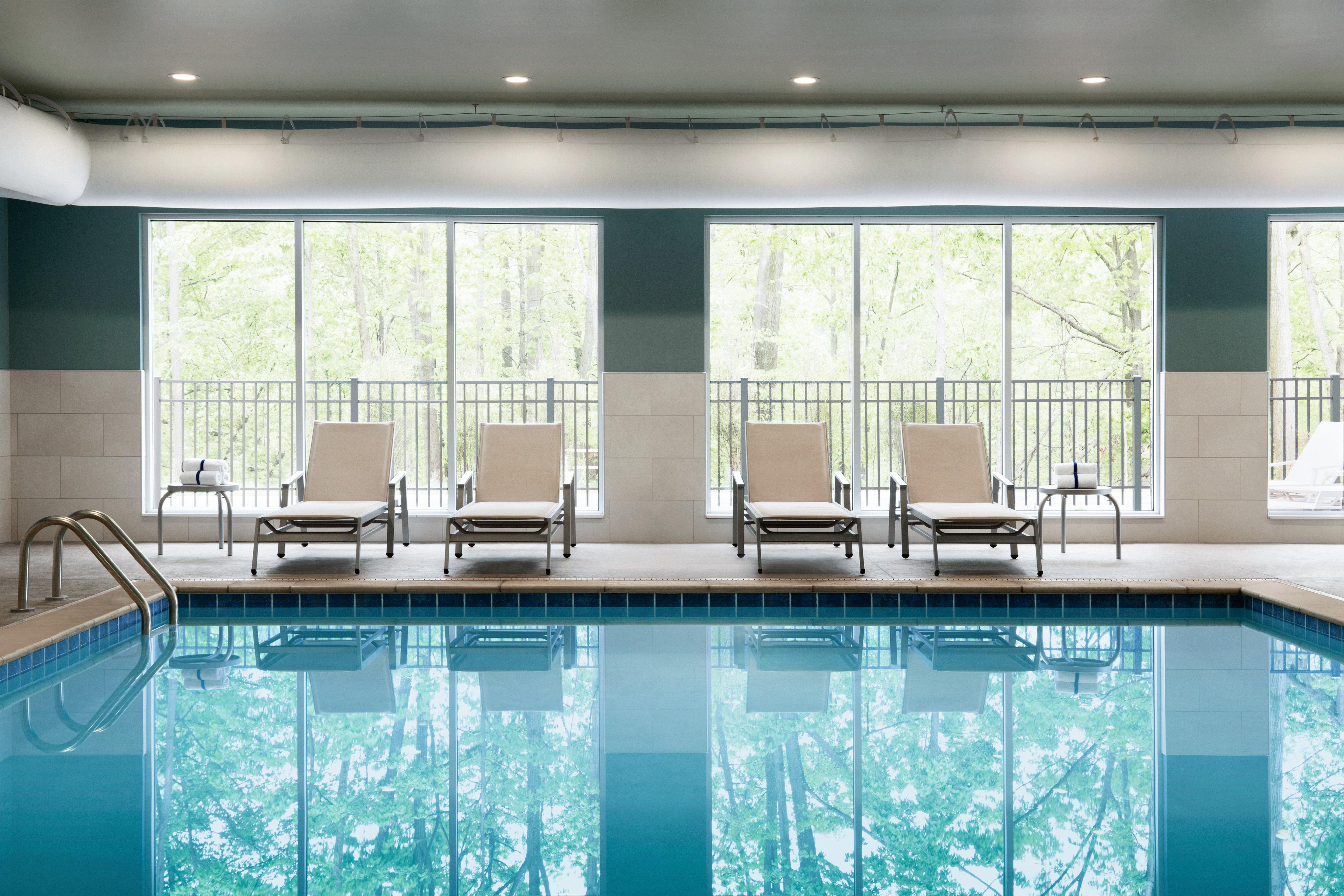 Express & Grand Rapids Airport North By Ihg